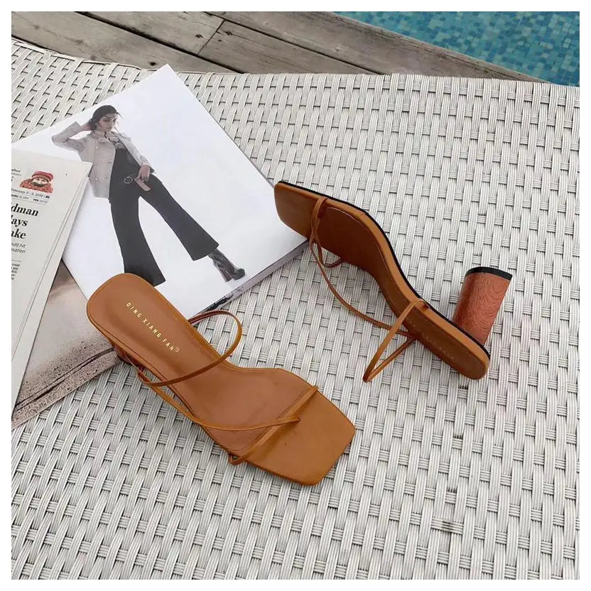 2022 Summer Elegant Women Narrow Band Slides High Heel Slippers Female Peep Toe Wood Block Heel Sandals For Party Shoes Slippers