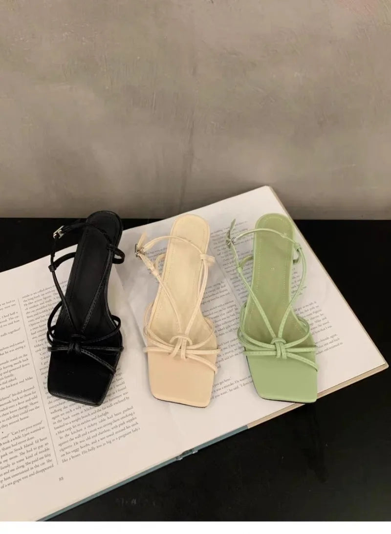 Elegant French Style Black High Heel Sandals with Fine Straps Women's Shoes 2025 Summer New Arrival Niche Fine Track Roman Shoes
