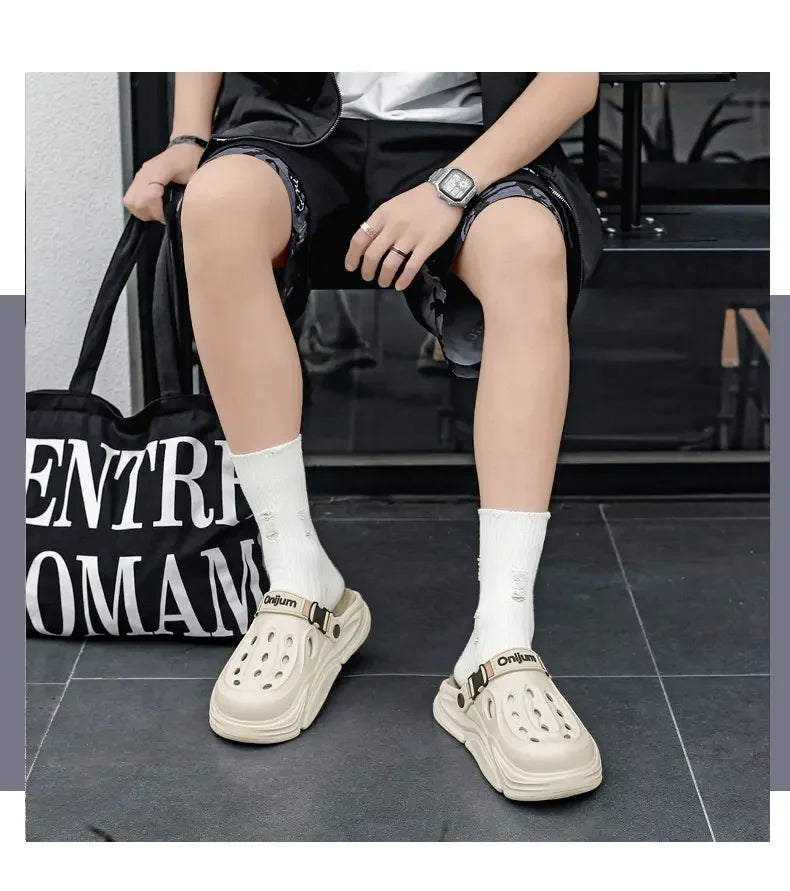 Male Sandals Casual Shoes Outdoor Beach Sandals Women Soft Clogs Garden Bottom Indoor Summer Flip Flops Men Massage Slippers
