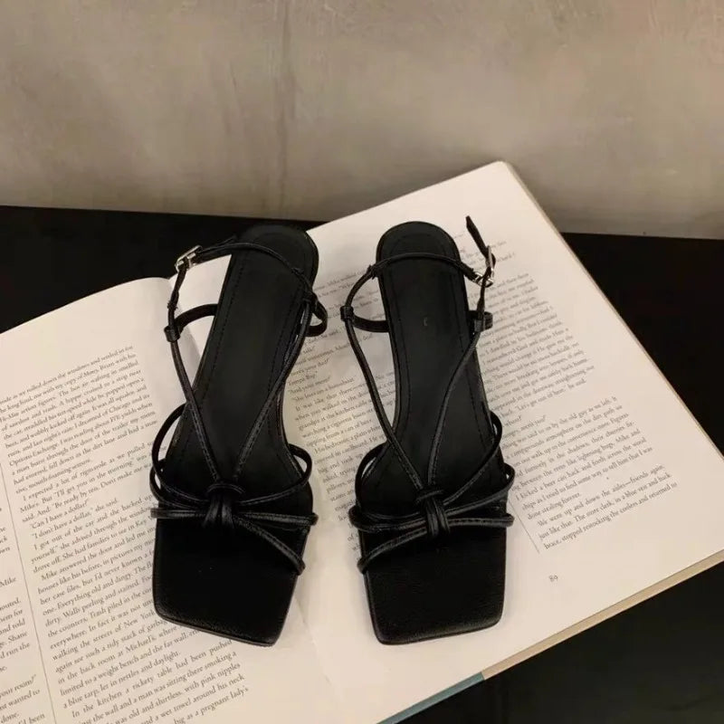 Elegant French Style Black High Heel Sandals with Fine Straps Women's Shoes 2025 Summer New Arrival Niche Fine Track Roman Shoes